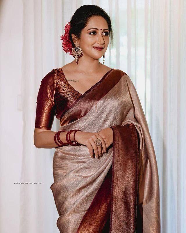 Vani Collections