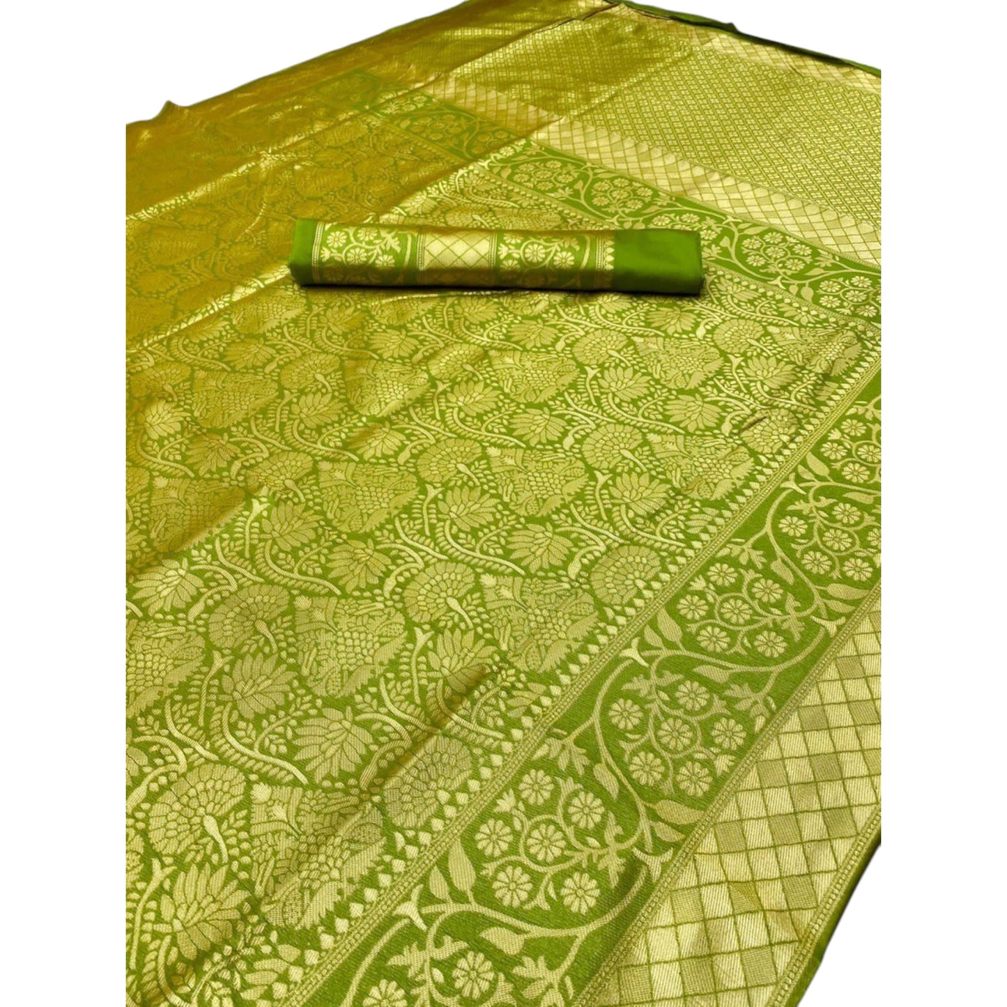 Lichi Silk Jacquard Saree